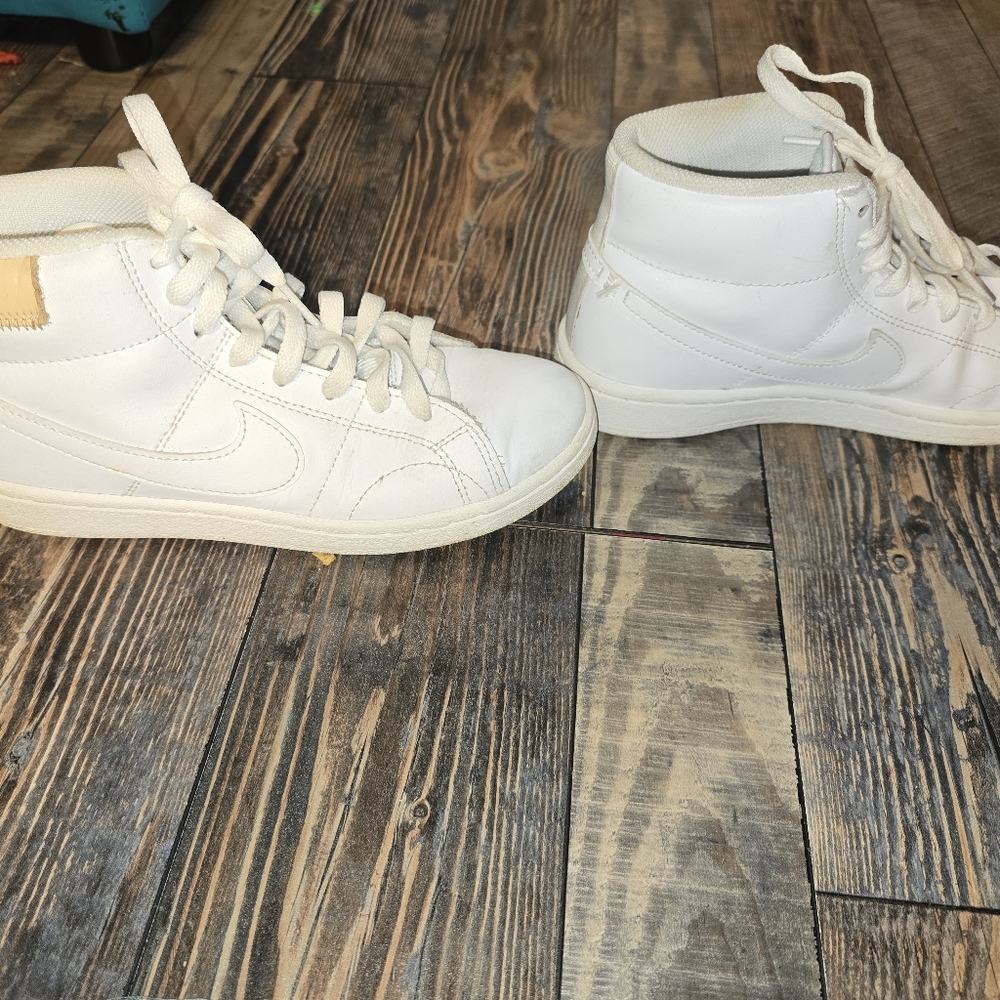 Size 6 youth
